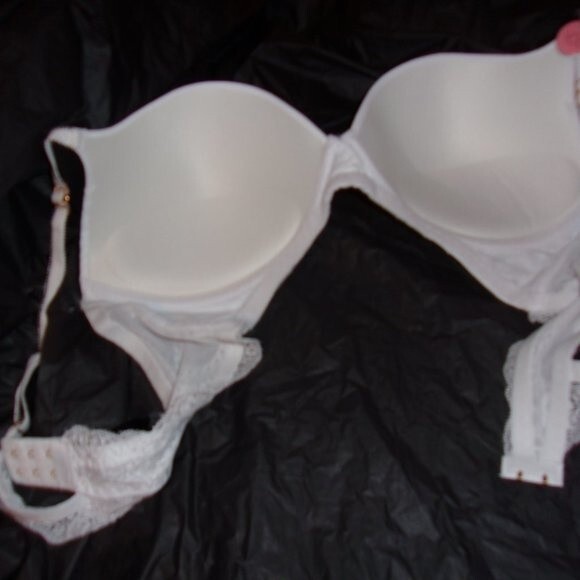 Youmita White Demi Soft Cup Lace  34C Bra NWT - Picture 7 of 9